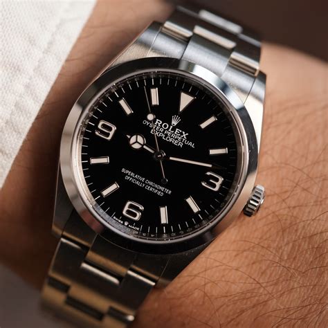 rolex explorer reference 124270.